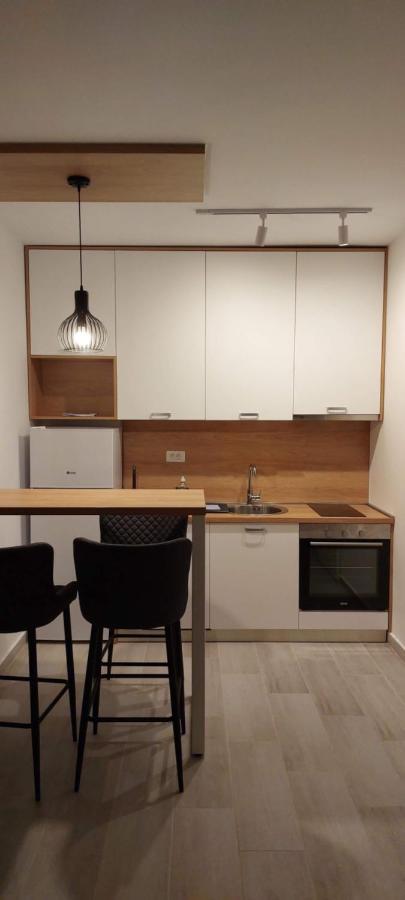 Biser Apartmani Подгорица Екстериор снимка